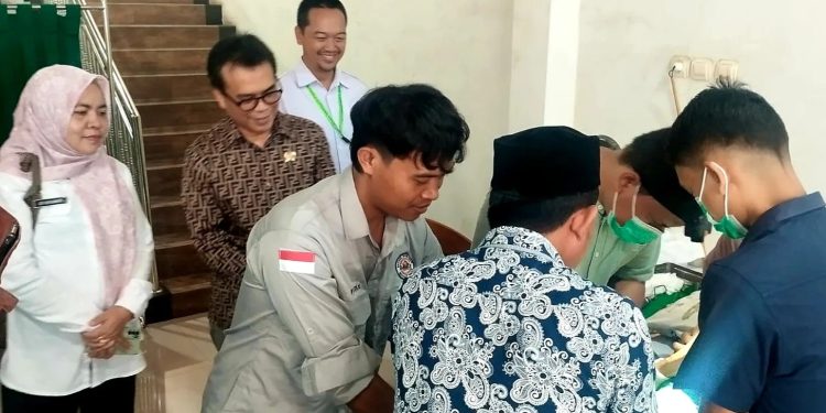 DPRD Banten dan Dinkes Adakan Sunatan Massal di Cilegon