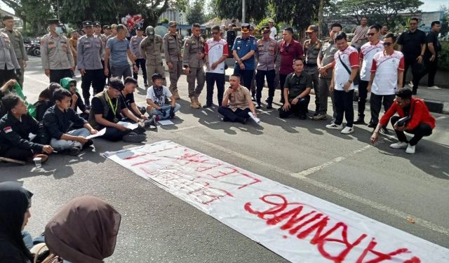 Desakan Mahasiswa untuk Pembubaran Kepengurusan KNPI di Lebak