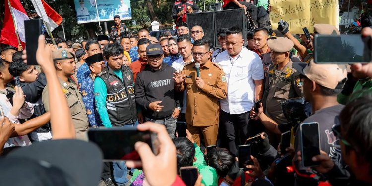 Gubernur Banten Berjanji Tindaklanjuti Aspirasi Massa Ojol Sesuai Kewenangan