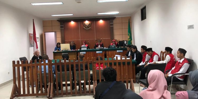 Protes yang Berujung Pembakaran Kandang Ayam di Padarincang Menurut Terdakwa