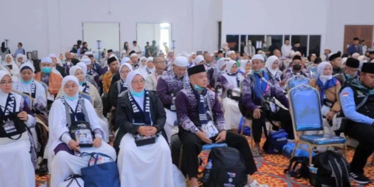 389 Jemaah Haji dari Tangerang Kembali ke Tanah Air