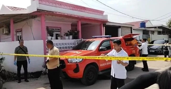 Puri Anggrek Serang Mengadakan Pemakaman Korban Pembunuhan