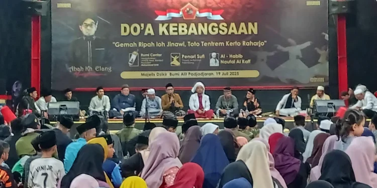 Helaian Rambut Nabi Muhammad SAW Tampil di Cikeusal Kabupaten Serang