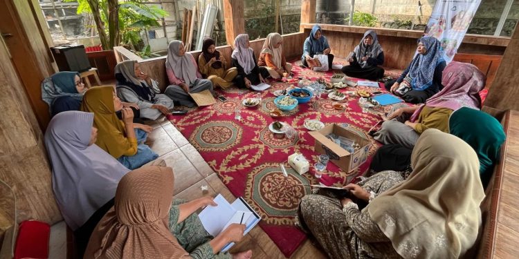 Sampah Jadi Berkah Perempuan Gerakkan Ekonomi Sirkular dari Rumah Tegalratu