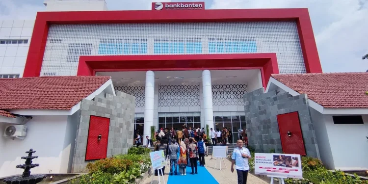 Perjalanan Dinamis 9 Tahun Pendirian Bank Banten