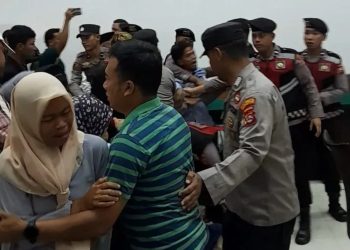 Sidang Mutilasi Gunungsari Ricuh, Keluarga Korban Tuntut Hukuman Setimpal untuk Terdakwa