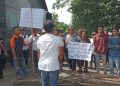 Warga Blokir Pintu Masuk TPA Bangkonol Pandeglang Karena Tolak Kerja Sama Sampah
