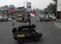 Warga Berjiwa Patriot di Banten Kibarkan Bendera di Persimpangan Kota Serang