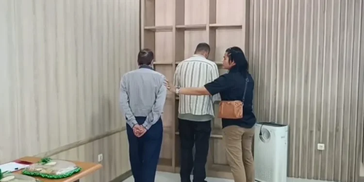 Curi Uang di Konter E-Toll Kota Serang, Dua Warga Iran Dideportasi