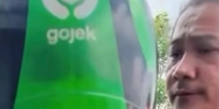 Ojol Dihalangin Opang di Stasiun Pondok Ranji Tangsel, Penumpang Merasa Takut