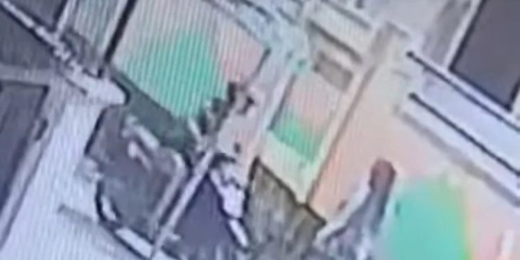 Ibu-ibu Menjadi Korban Jambret di Karang Tengah Tangerang