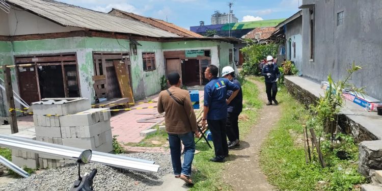 Uji Sampel Belum Keluar, Warga Cangkudu Tangerang Masih Terpapar Bau Menyengat