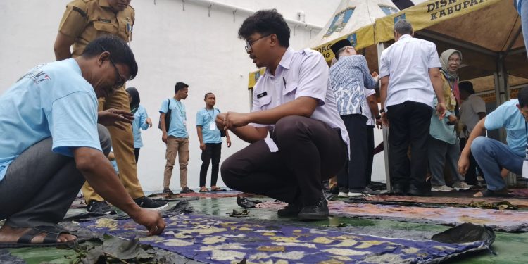 25 Warga Binaan Rutan Serang Mengikuti Pelatihan Batik Ecoprint