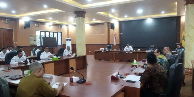 39 Karyawan Organik dan 36 Outsourcing Dipecat di Cilegon