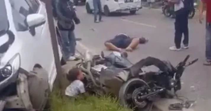 Mobil Tabrak Tiga Motor di Rangkasbitung, Enam Orang Luka-luka