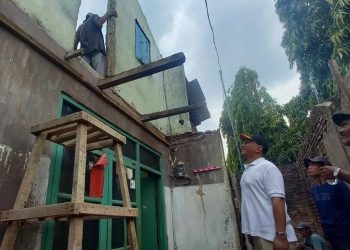 Kisah Warga Cilegon 25 Tahun Tanpa Jamban, Helldy: Rasa Bersalah Saya