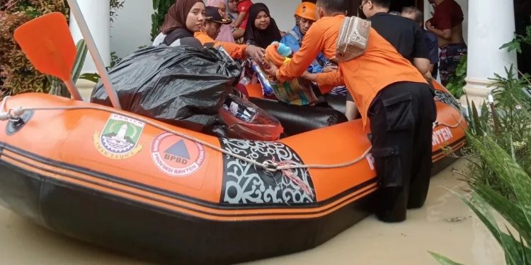 Cara Mengamankan Dokumen Penting saat Musim Banjir