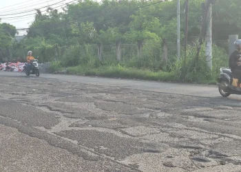 Jalan Raya Pasar Kemis Dalam Keadaan Buruk, Empat Nyawa Melayang Februari 2026