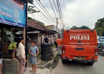 Warga Curiga Bau Busuk, Ditemukan Mayat Laki-laki di Kios Kosong