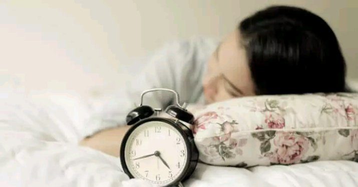 Tips dan Posisi Tidur Agar Terhindar dari Mengorok